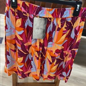 NWT Lily Rose Colorful Leaf Print Skirt Size Large